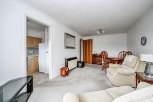 LOUNGE- click for photo gallery